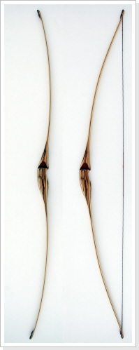 Wurfarme aus Ahorn und stäbchenverleimten, getemperten Bambus im Kern. Bauweise: Reverse Reflex-Deflex